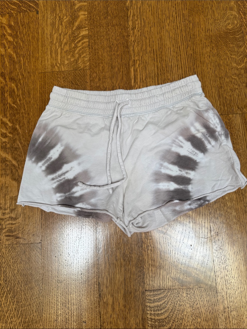 Beyond Yoga Tie Dye Lounge Shorts XS Gray White 100% Cotton Drawstring - Picture 2 of 6